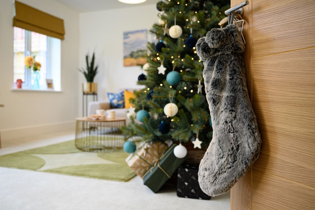 Property photo 2 of 12