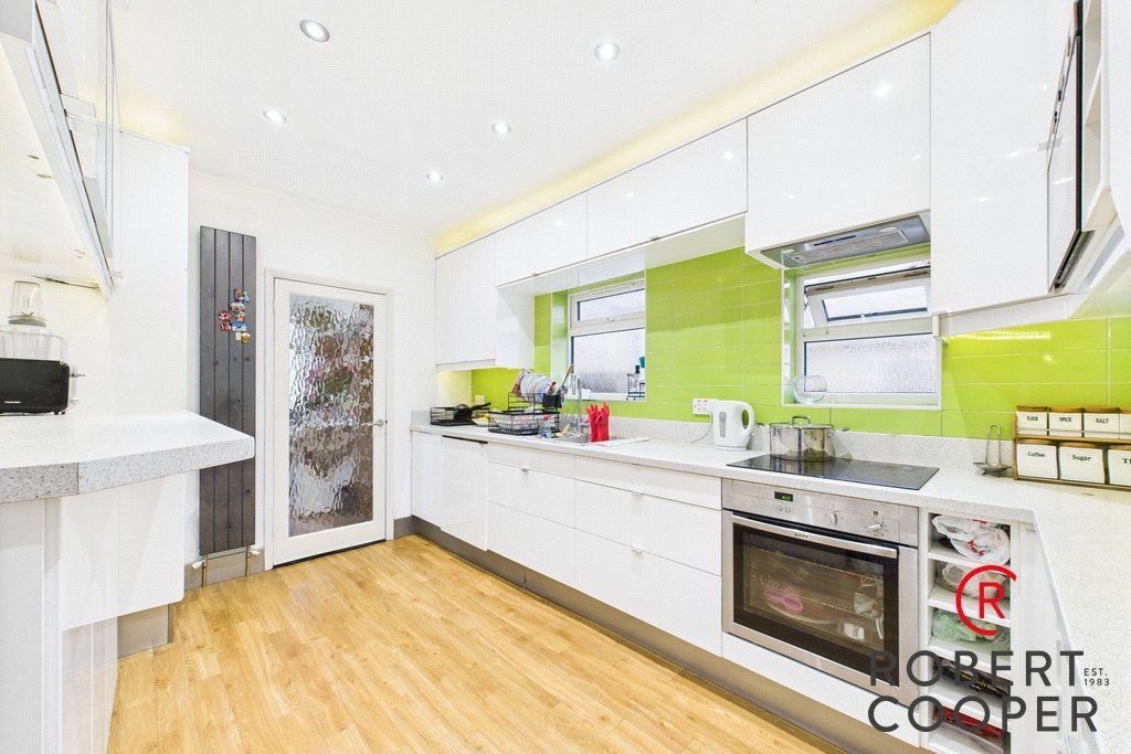 Property photo 2 of 10 Picture No. 04