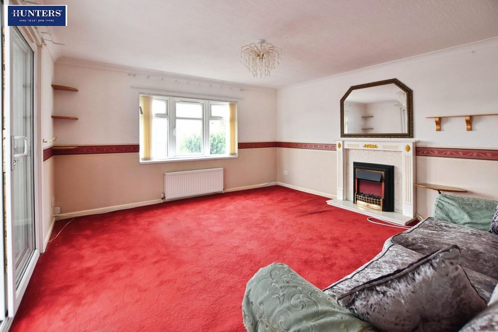 Property photo 2 of 18