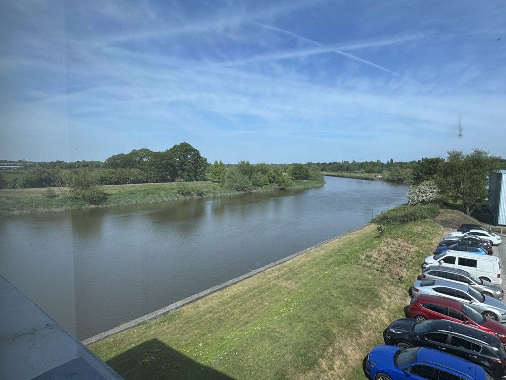 Property photo 2 of 4 Photo 17