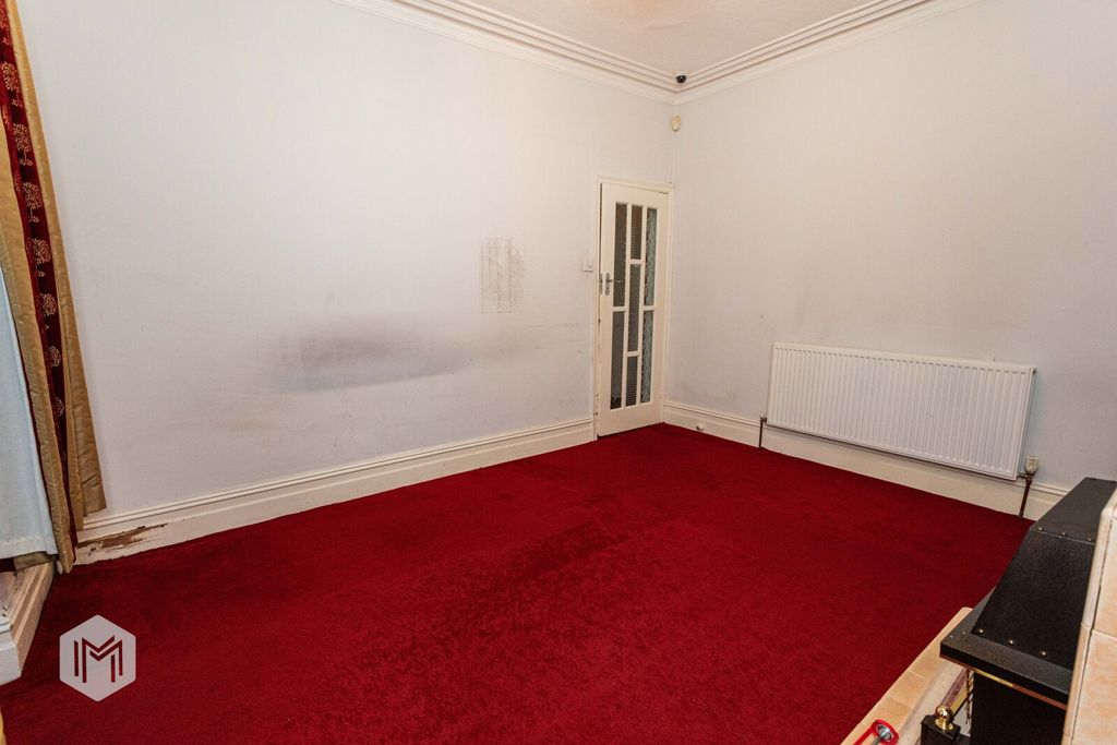 Property photo 3 of 23 Picture No. 07