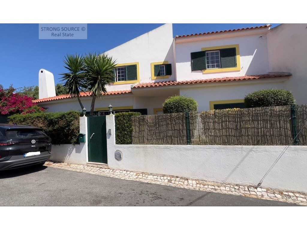 Property photo 2 of 59