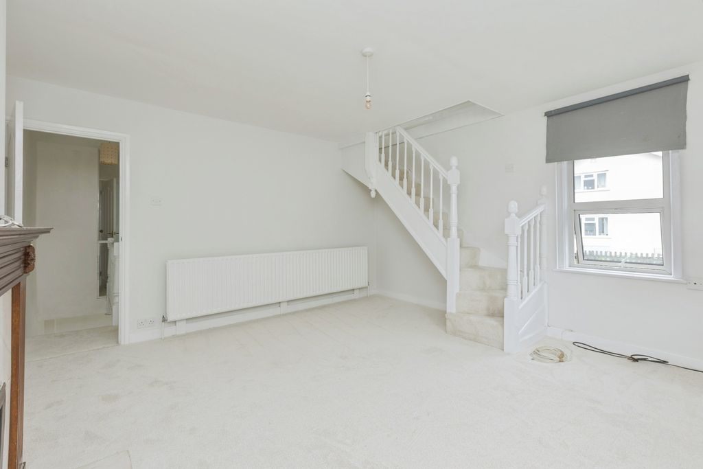 Property photo 2 of 18 Pbox-Img.Jpg