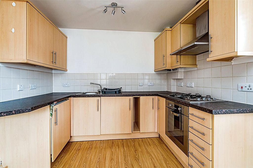 Property photo 3 of 9 Kitchen Area