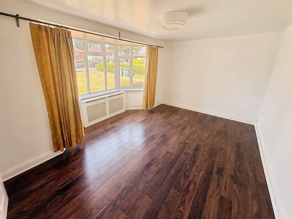 Property photo 3 of 9 Living Room