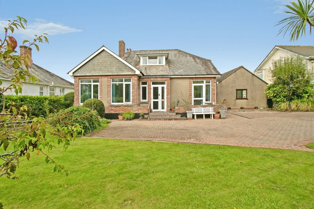 Property photo 1 of 39 Pbox-Img.Jpg