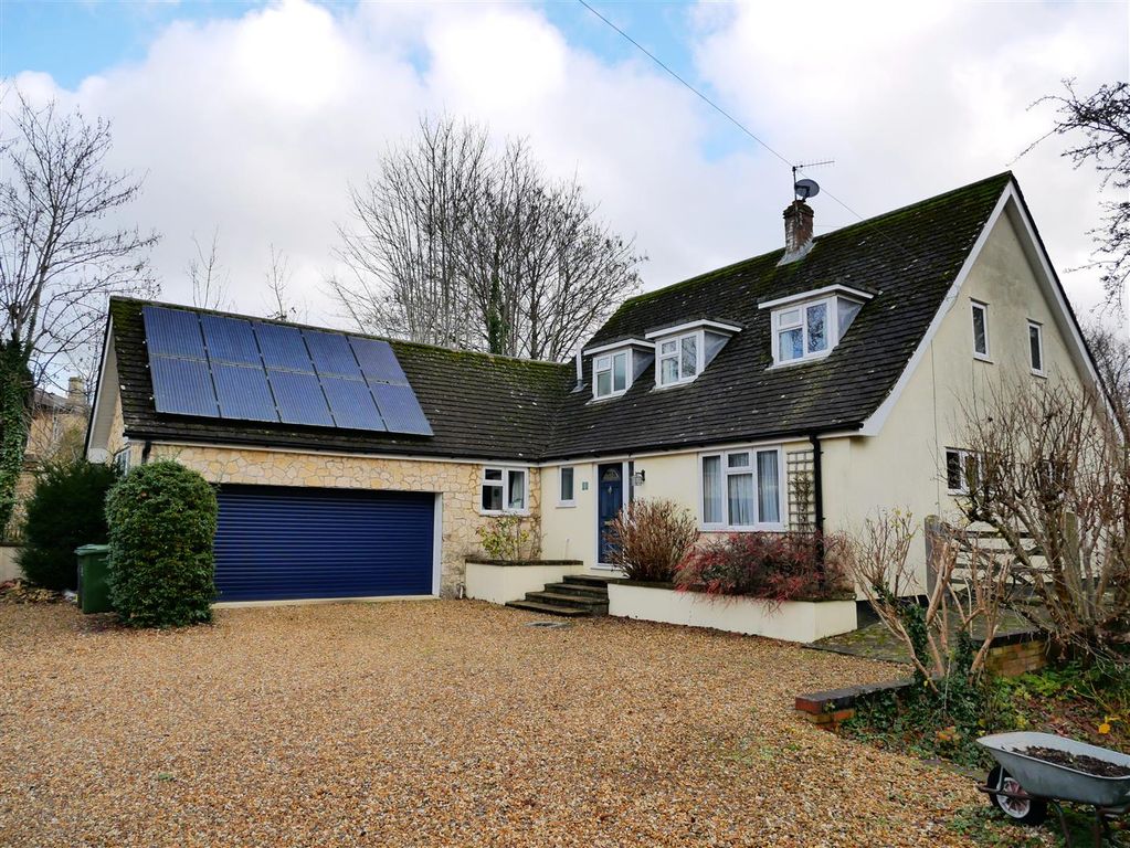 Property photo 1 of 30