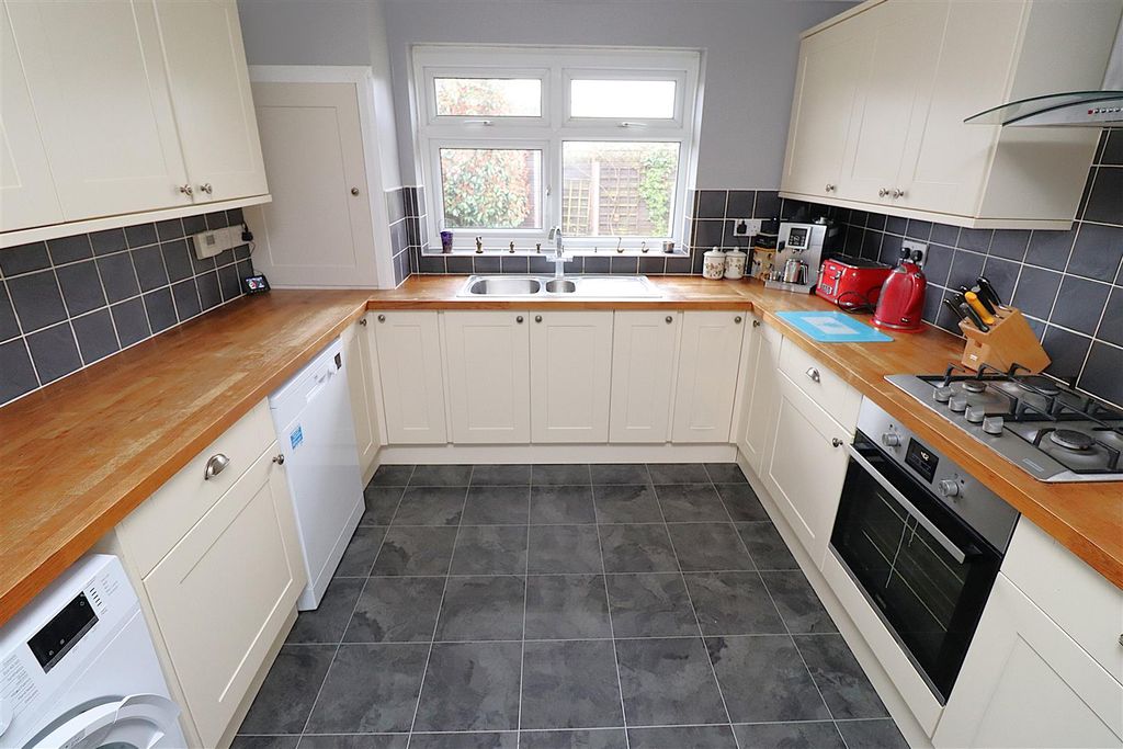 Property photo 3 of 19 Img_7955.Jpg