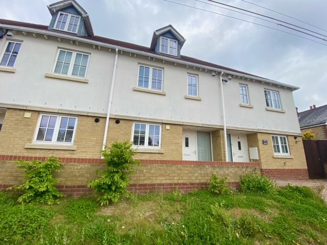 Property photo 1 of 10 Front