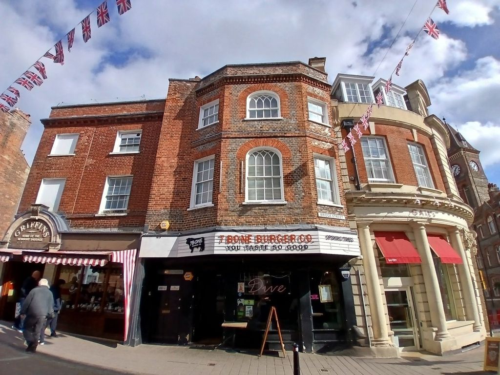 Property photo 1 of 15 Front View