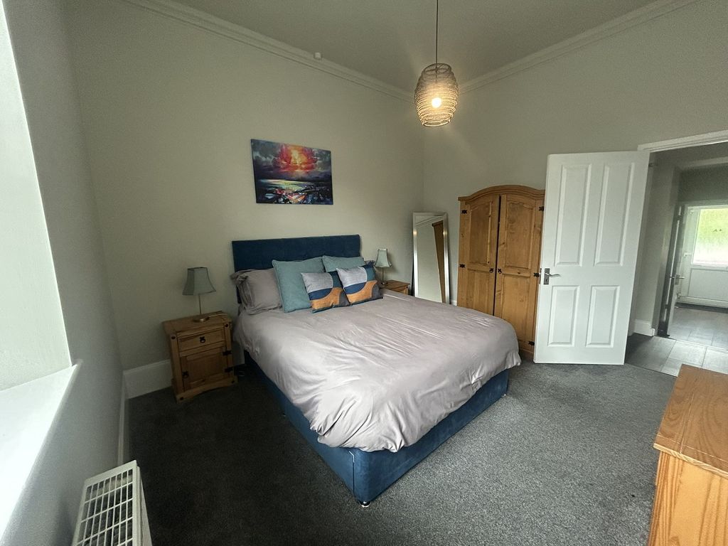Property photo 3 of 7 Not Specified