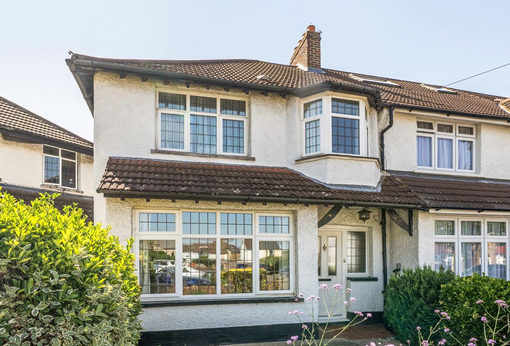 Property photo 1 of 9 1-6A3Be0879Eeef-1...