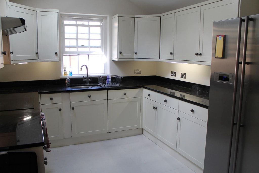 Property photo 3 of 7 Img_5088.Jpg