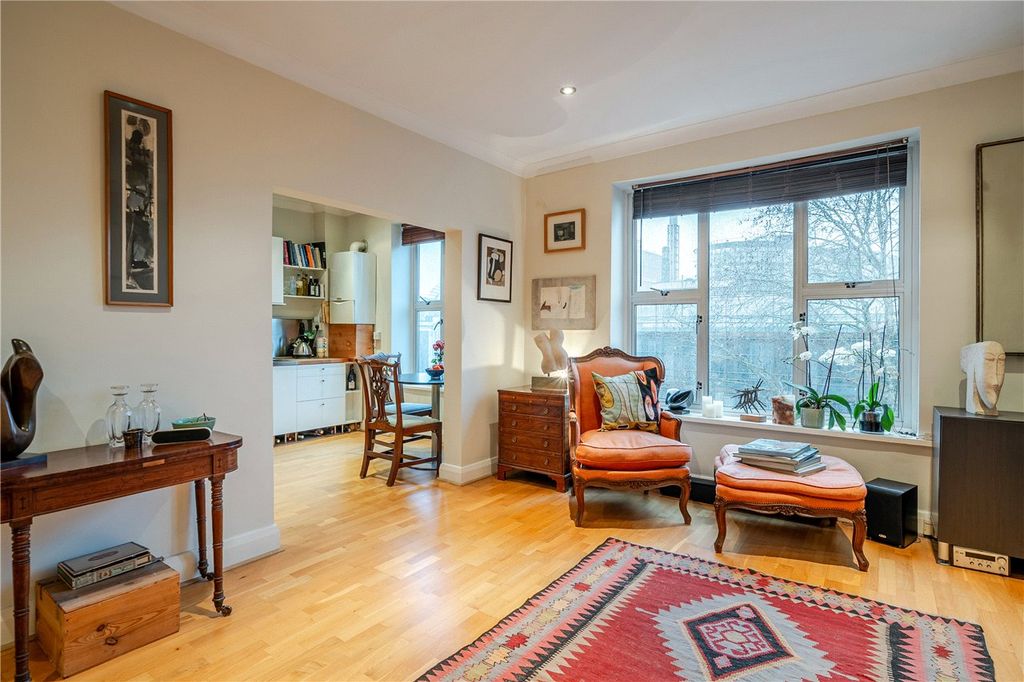 Property photo 2 of 11 Reception Room