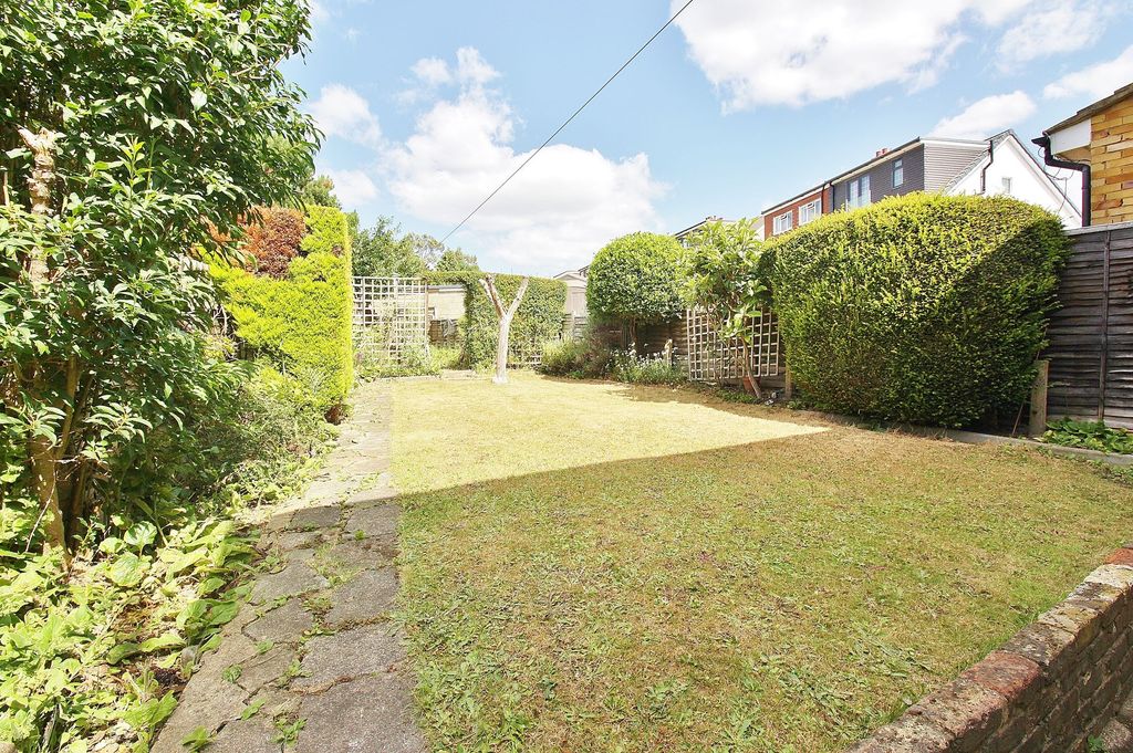 Property photo 2 of 9