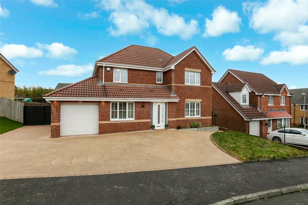 Property photo 1 of 21 Picture No. 01