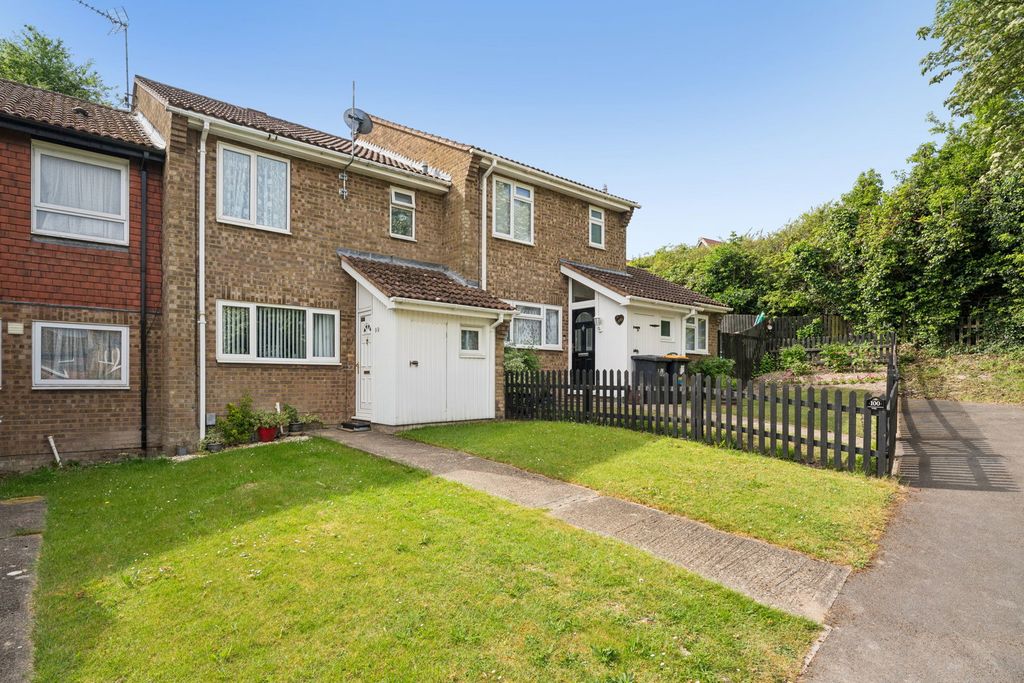 Property photo 1 of 18