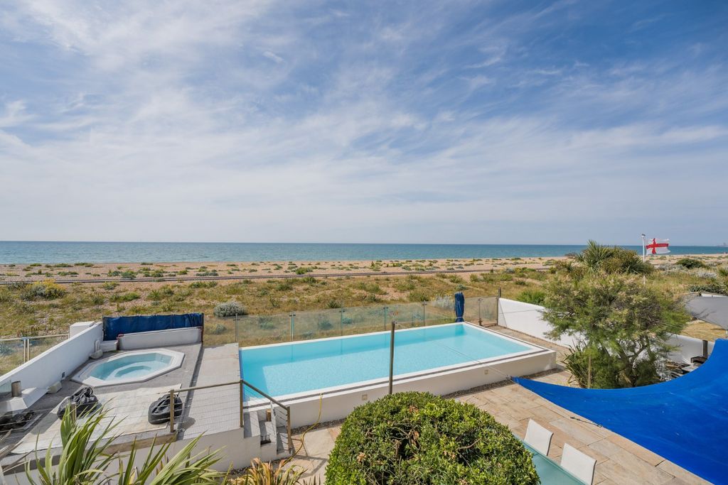 Property photo 2 of 29 Picture No. 05