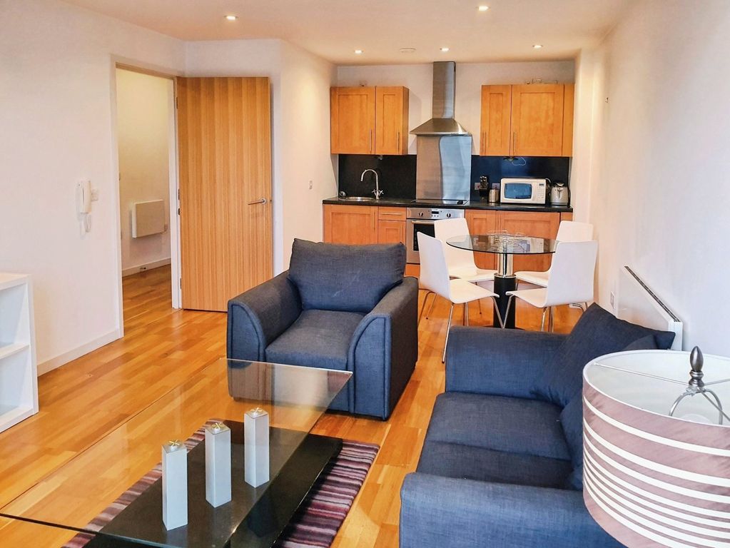 Property photo 3 of 8 Picture No. 11