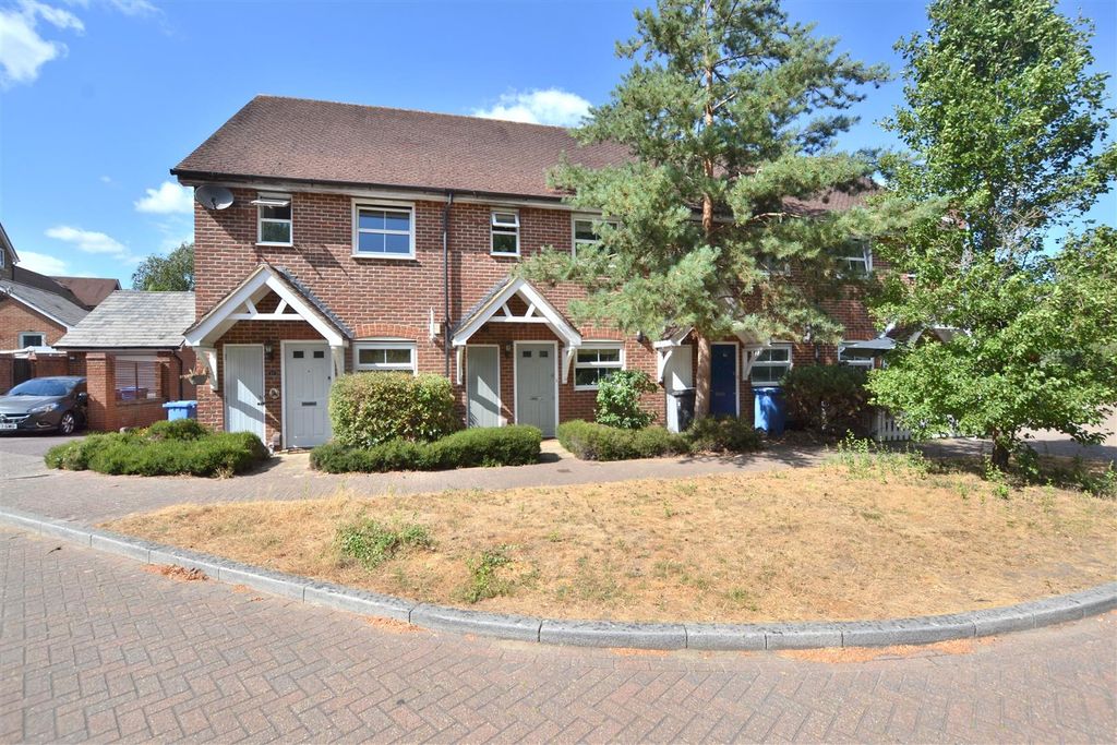 Property photo 1 of 16 Front 1.Jpg