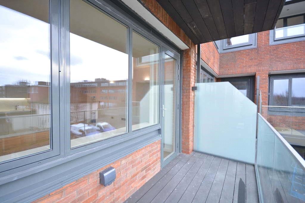 Property photo 3 of 7 Picture No. 02