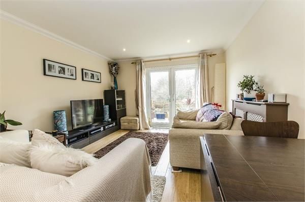 Property photo 2 of 8 2