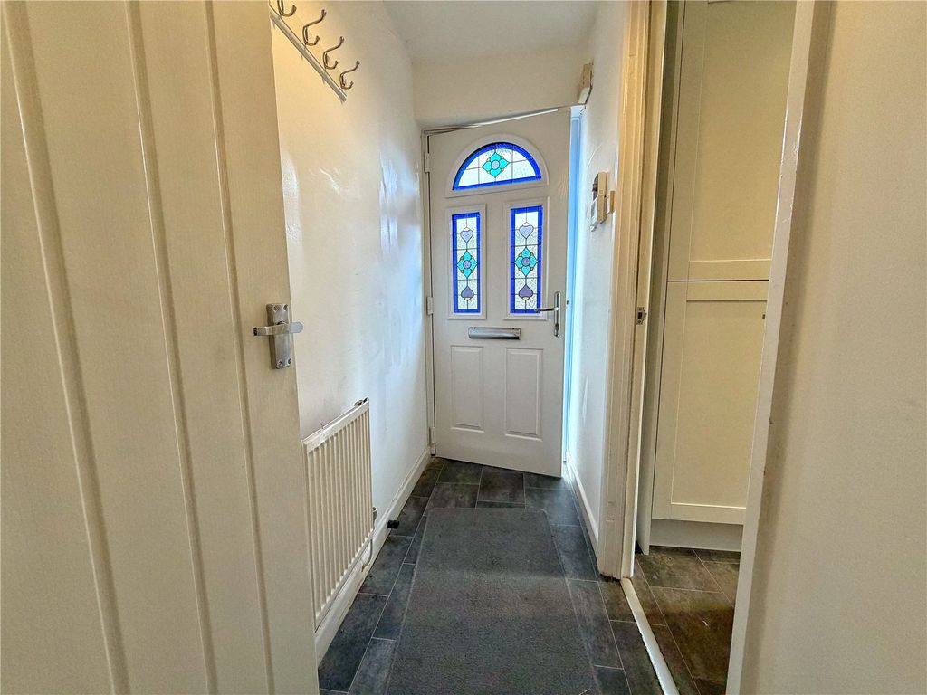Property photo 3 of 15 Picture No. 02