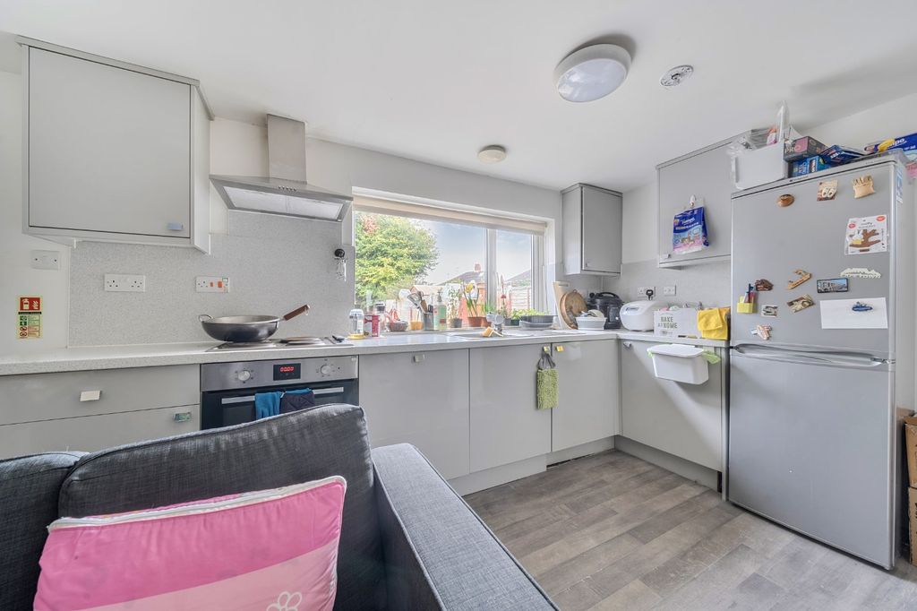 Property photo 2 of 24 Picture No. 22