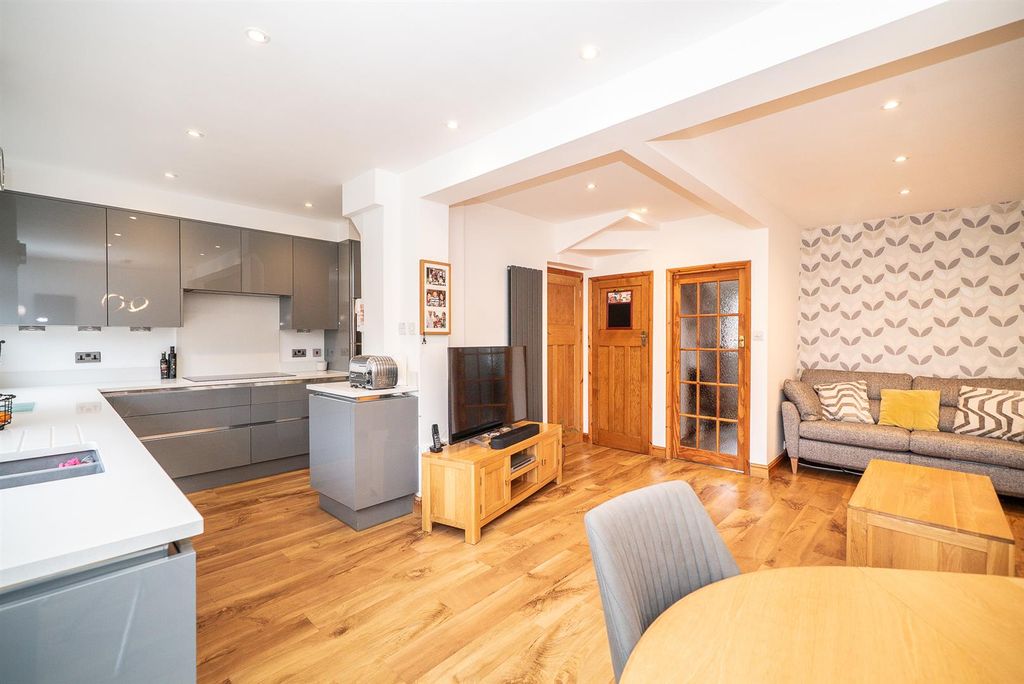 Property photo 2 of 28 Open Plan Kitchen/Dining/Family Room