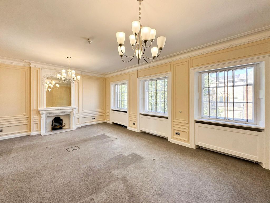 Property photo 3 of 10 Image (74).Jpg