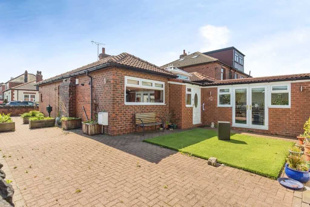 Property photo 2 of 16