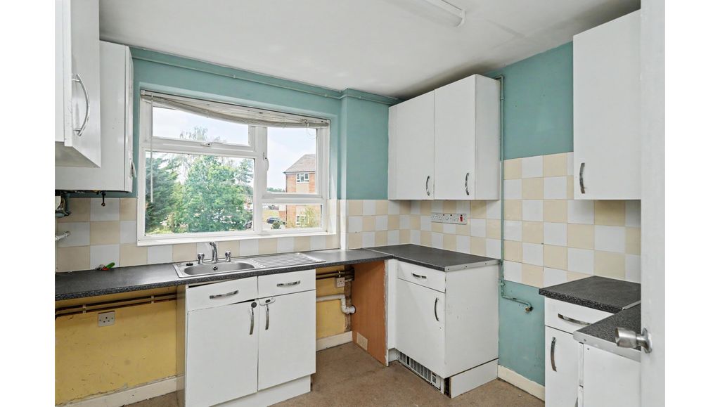 Property photo 3 of 7 20260701093803_Dsc00476_Lcltg.Jpg