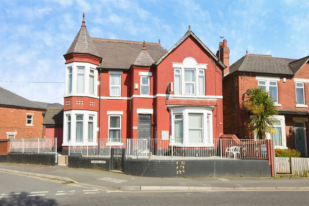 Property photo 1 of 20