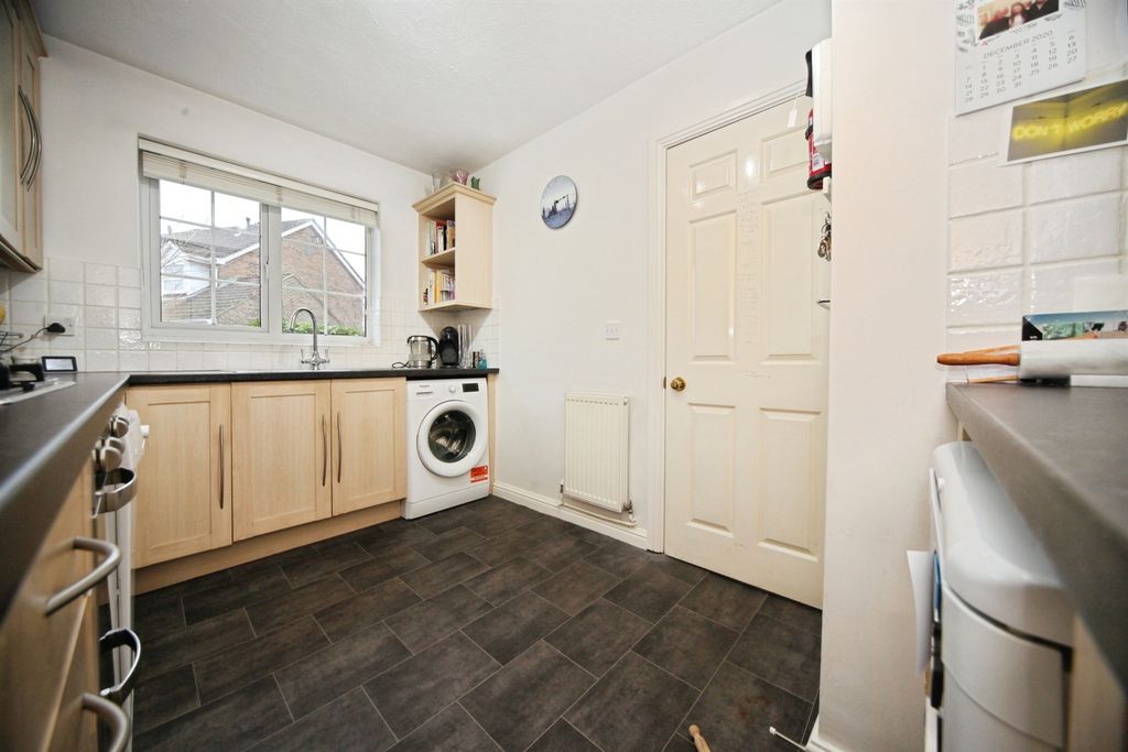 Property photo 2 of 16