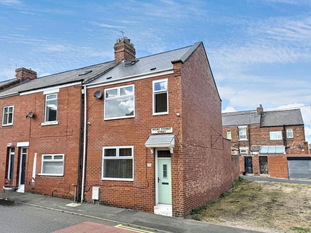 Property photo 1 of 24