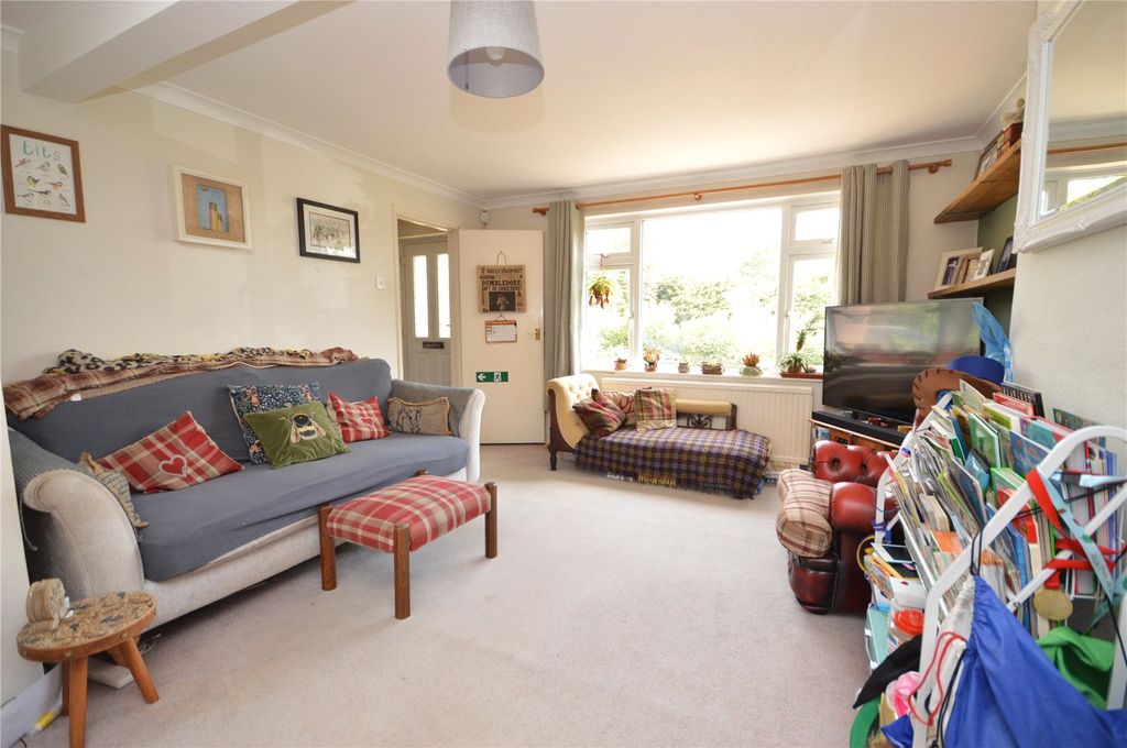 Property photo 3 of 19 Picture No. 15