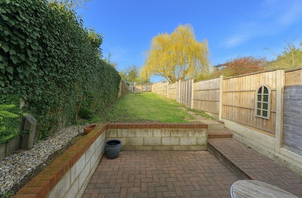 Property photo 3 of 5