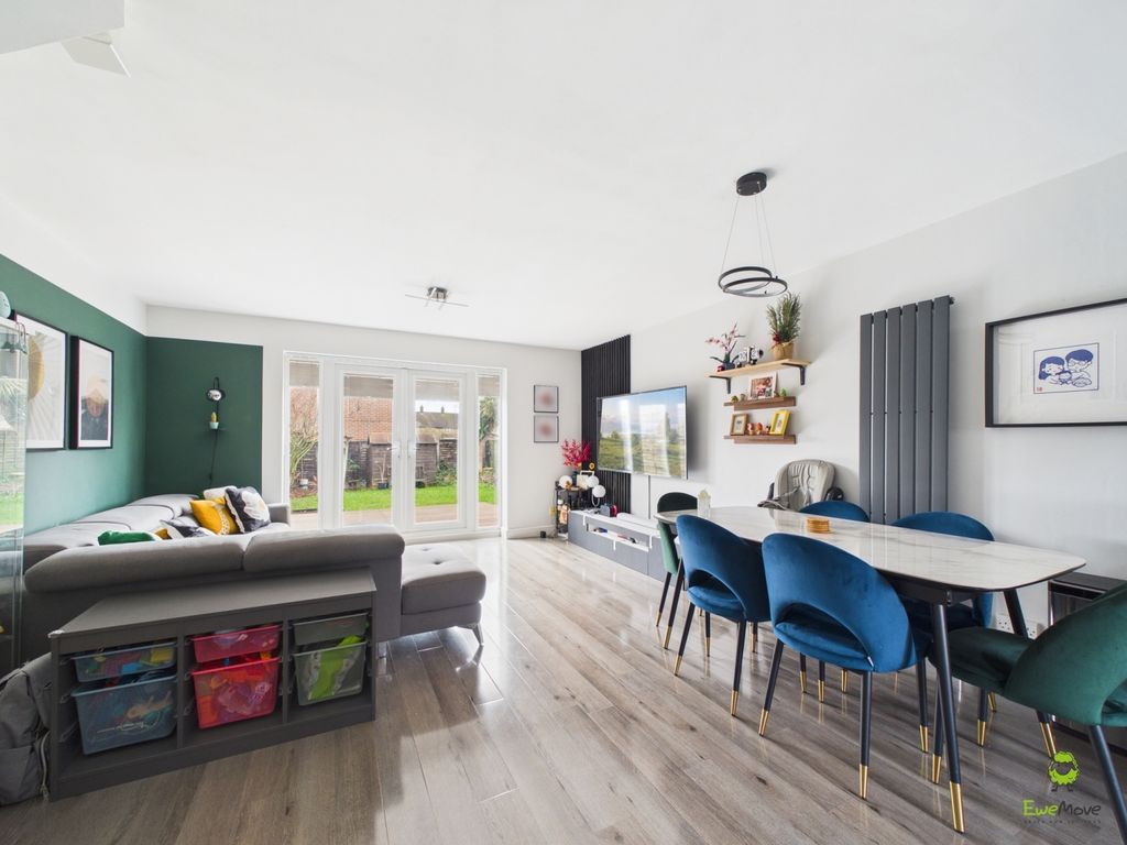 Property photo 3 of 12 Presented By Kevin At Ewemove Bexleyheath And Dart