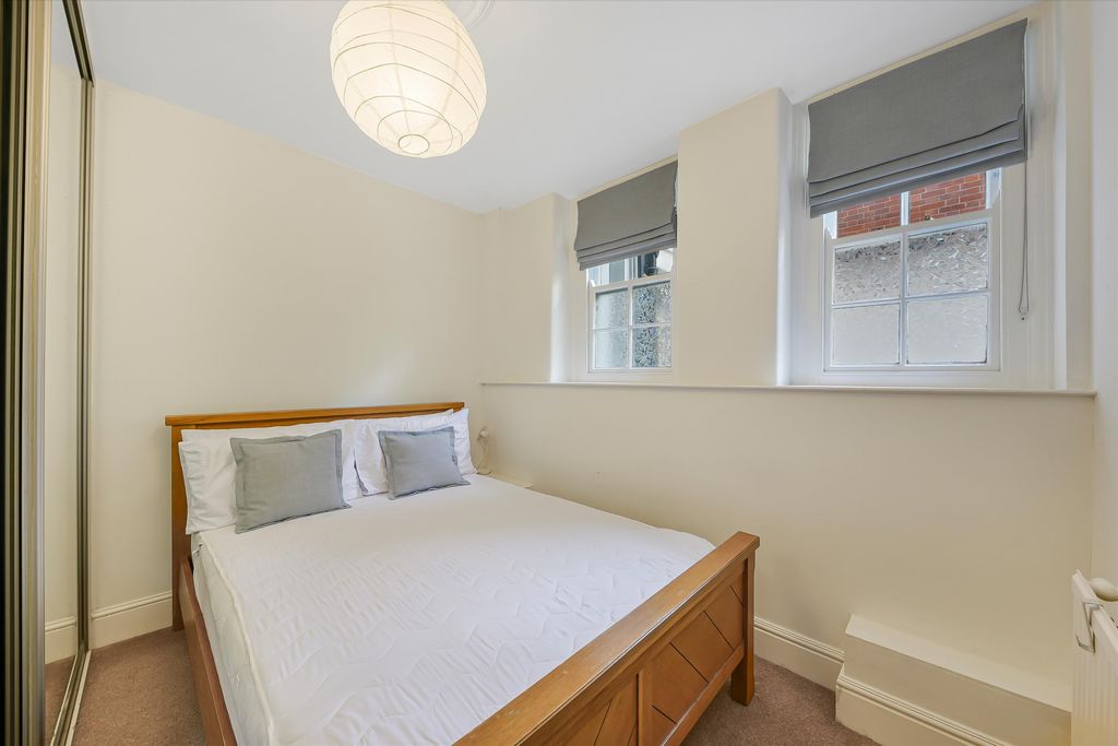 Property photo 3 of 12 Image