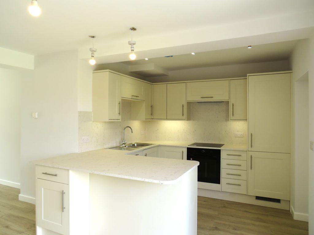 Property photo 2 of 13 2
