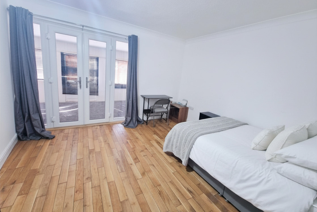 Property photo 1 of 4 Untitled Design (32)