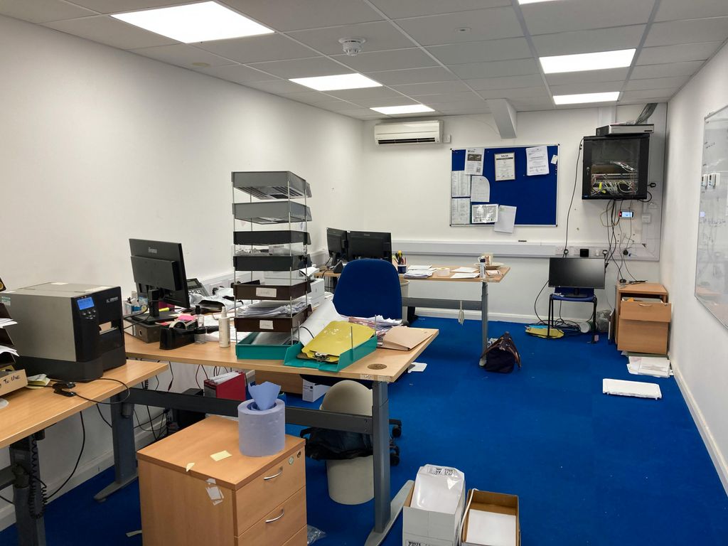 Property photo 2 of 11 Img_0488.Jpg