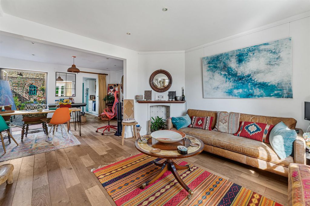 Property photo 3 of 14 3 Union Street-8.Jpg