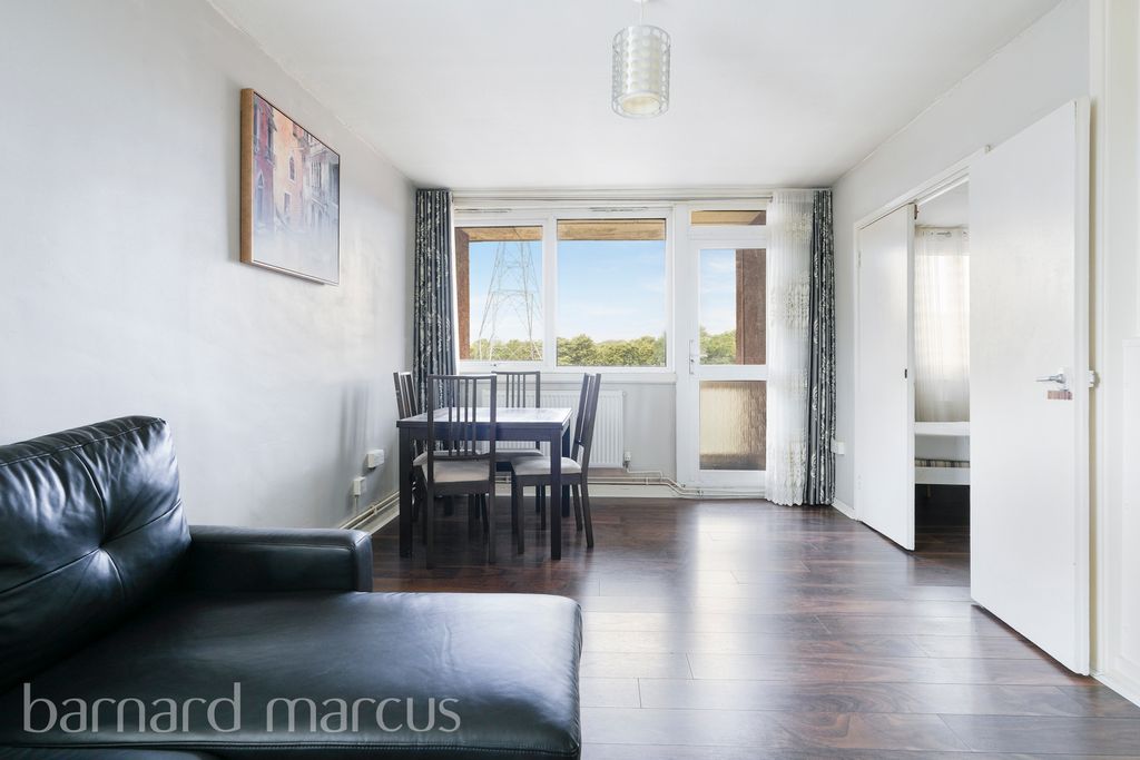 Property photo 1 of 9 Reception Room