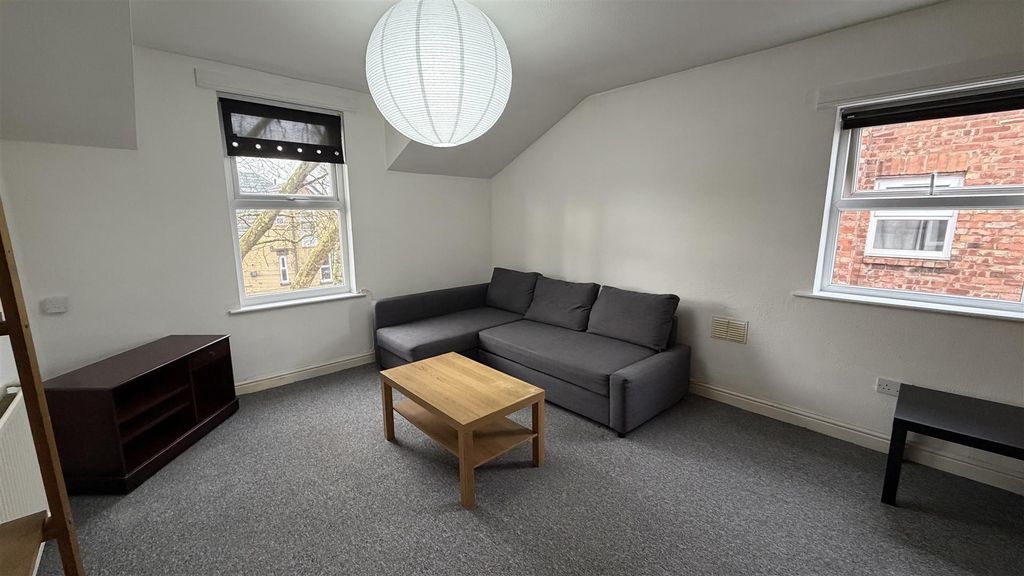 Property photo 2 of 15 Sru889Vyv0Y4Oxpg7Ymbew.Jpg