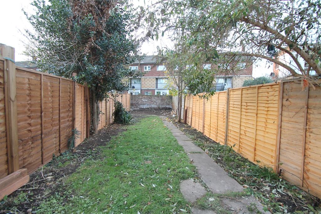 Property photo 3 of 7 Img_3919.Jpg