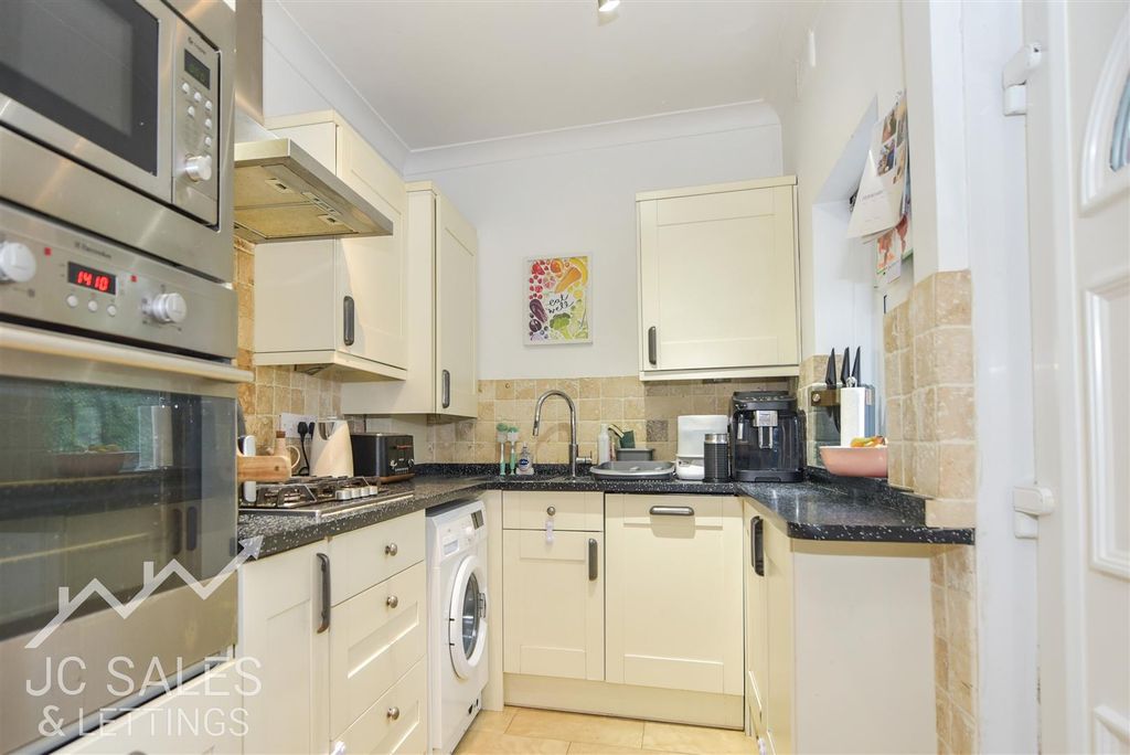 Property photo 2 of 21 Dsc_8720.Jpg