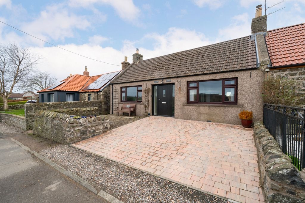 Property photo 1 of 21 Photo 20