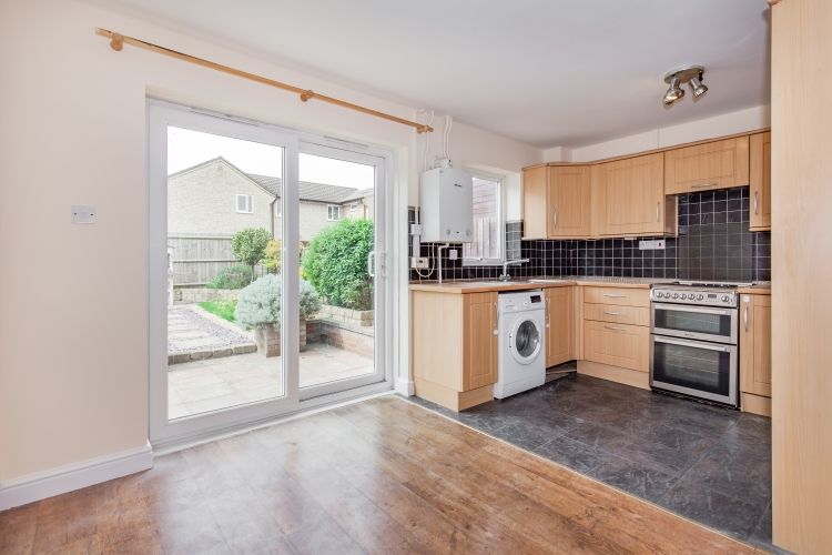 Property photo 1 of 9 90943