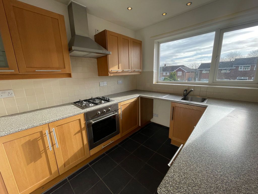 Property photo 3 of 11 Photograph 12